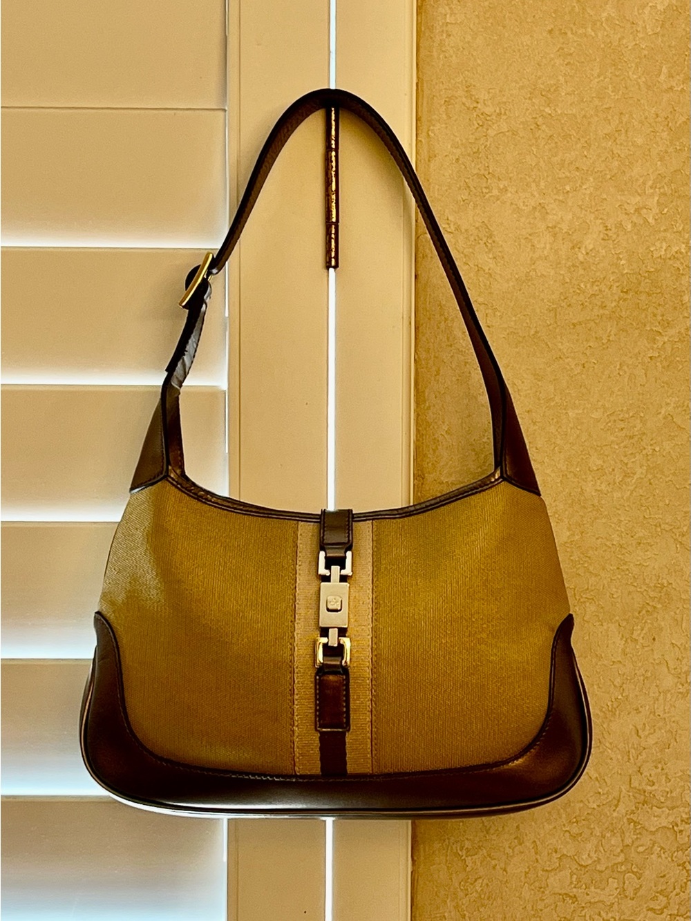 Gucci Jackie EUC metallic canvas/leather small shoulder bag